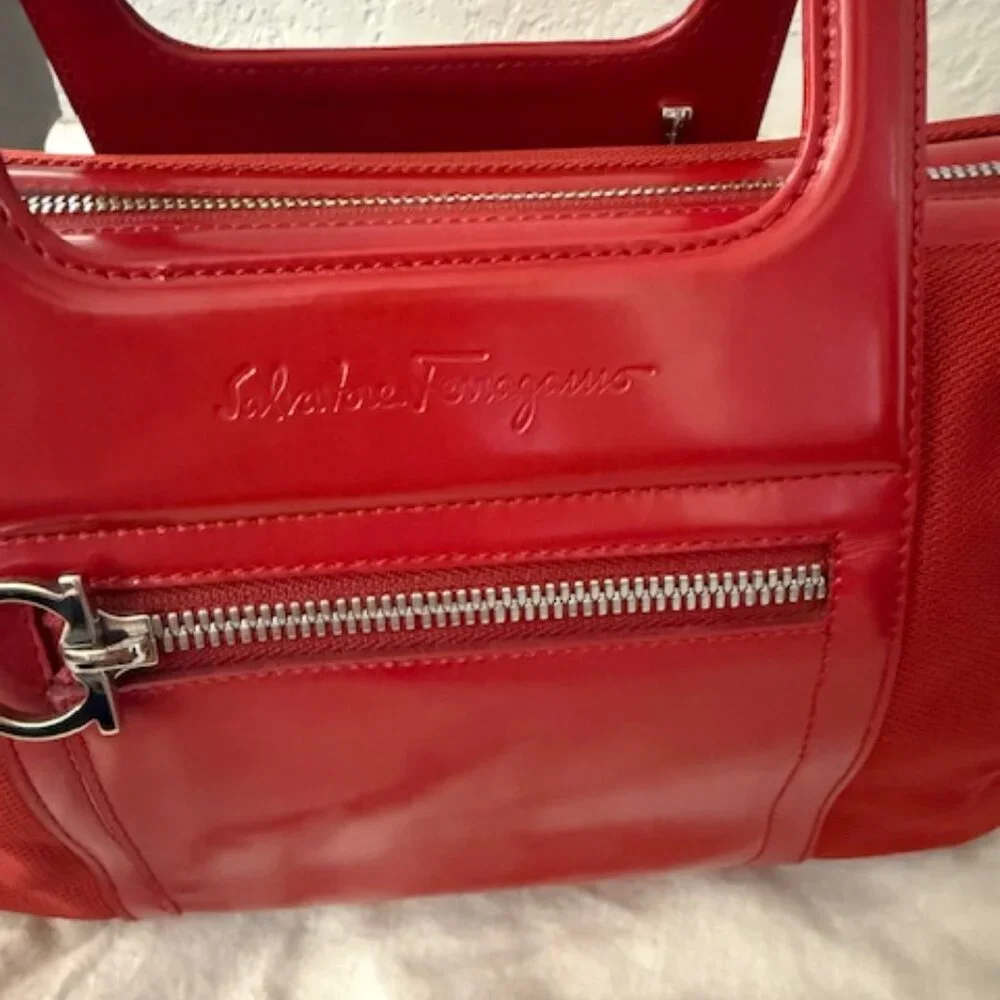 Salvatore Ferragamo Gancini Hand Shoulder Bag Leather - Red